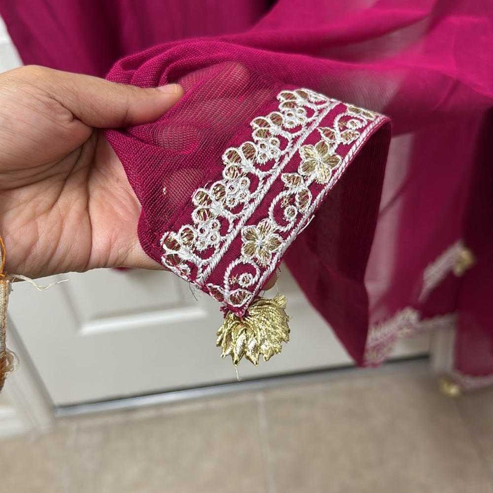 New Pakistani Indian ethnic Elegant burgundy Embroidered shalwar kameez #694 - Picture 10 of 11